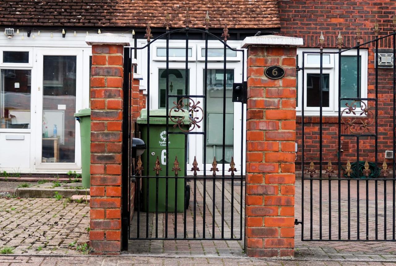 Cozy Double Room - Only Room Londres Exterior foto