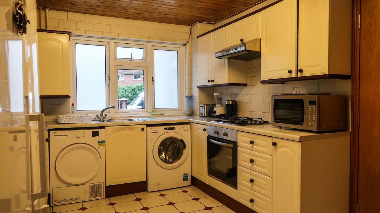 Cozy Double Room - Only Room Londres Exterior foto